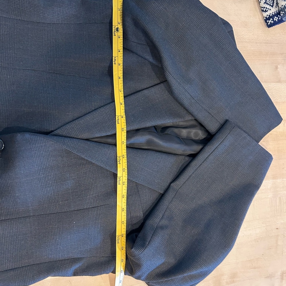 Burberry Vintage Wool Sport Coat - Picture 3 of 13